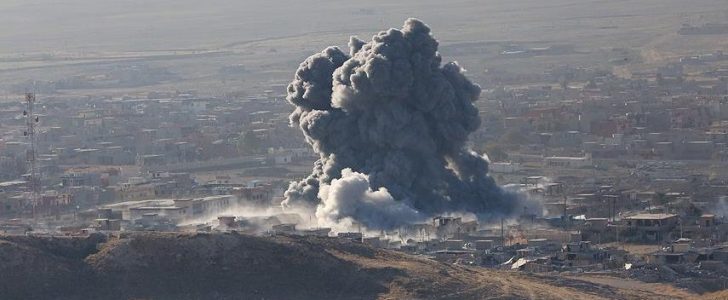 مقتل 15 مدنياً إثر سقوط قذائف صاروخية شرقي الموصل
