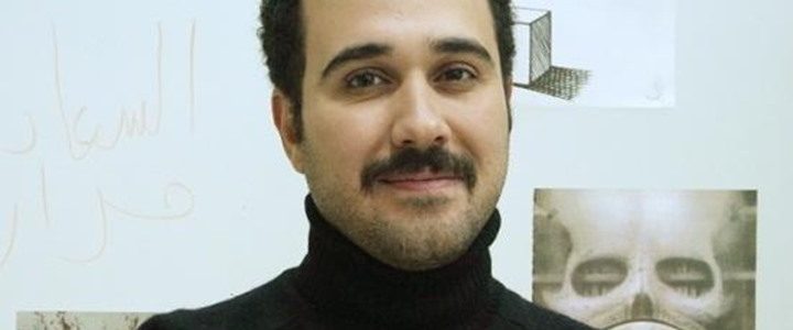 محكمة النقض توقف تنفيذ حكم سجن الكاتب أحمد ناجي سنتين بتهمة “خدش الحياء”
