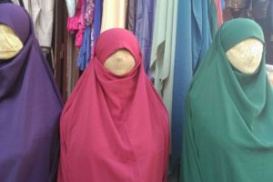 المغرب تمنع انتاج وتسويق وبيع “البرقع”