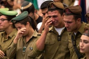 إنتحار الجنود الإسرائيليين يقلق الجيش الإسرائيلي